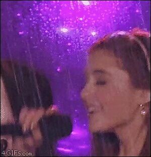 Ariana grande wants it all in her mouth