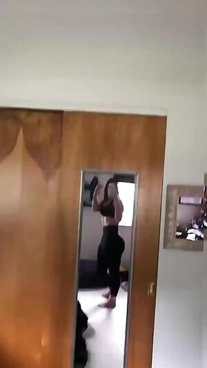 A selfie video loop.