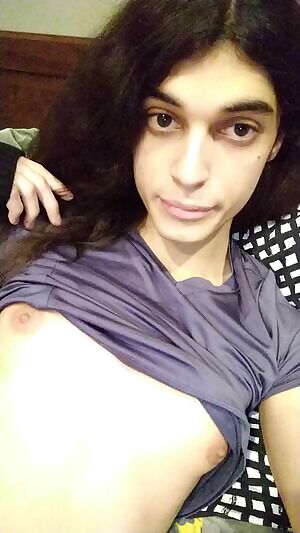 Tfw no one to cuddle ;-;