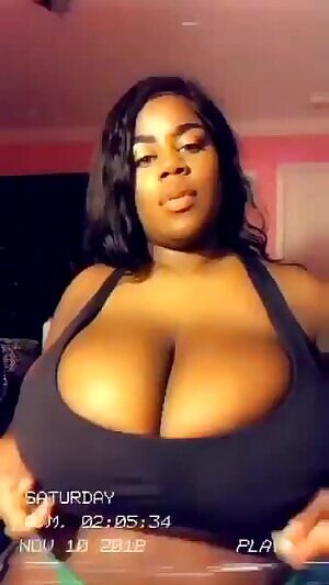 Omg shes fucking hot mmmm