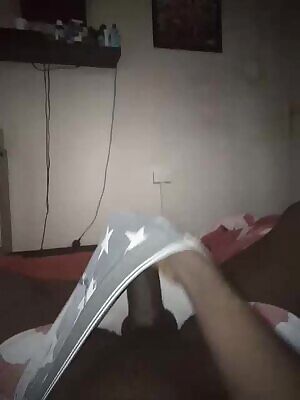 It can't be contained 😈🍆