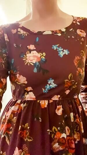 irst and only gif from my school I’m going to post! Give your teachers an apple or two today to show your appreciation 🍎🍎