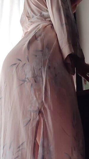 Hope my butt improves your Monday 😃