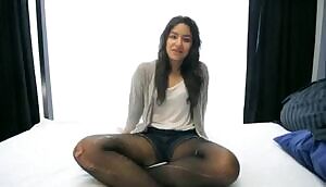 Came to lose her viginity