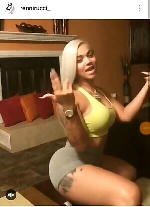 Renni rucci twerking