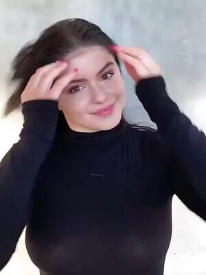 Ariel Winter showing off her newly pierced nipples, the celeb slut is craving a good gangbanging