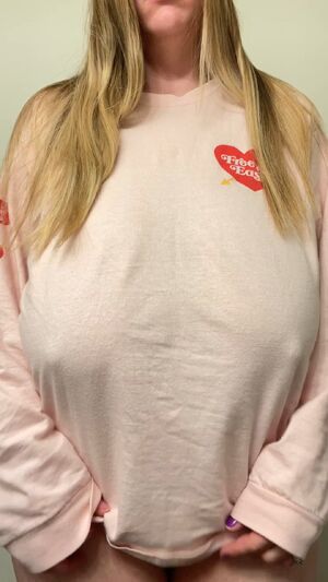Engorged Veiny Breasts Big Tits MILF