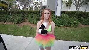 Opal Essex - Raver Opal Gets on The Bus To Fuck