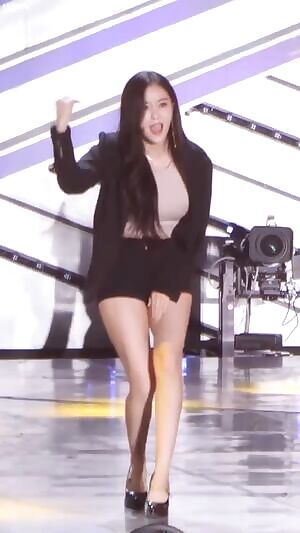 Hyomin Boobs Bouncing For 1 Minute