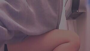 f a lil gape in the bathroom stall