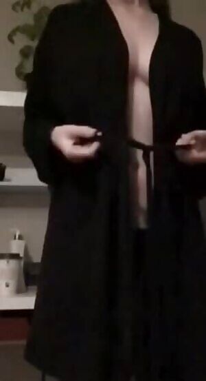 Stunning Reveal 🐺