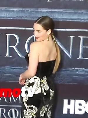 It's impossible to look at Emilia Clarke and not want to cum