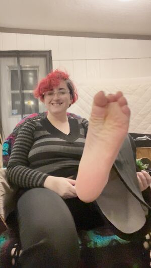 Goth Feet Alt Foot Red Hair