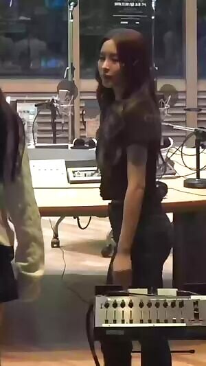 CLC - Elkie butt