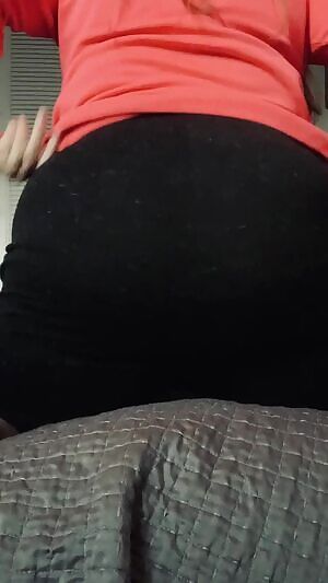 I’m stuck at work allll day. So enjoy something I don’t share on Reddit too often 😘