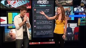 Candace Bailey motorboats Sara Jean Underwood