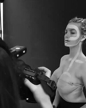 Dakota Blue Richards - Photoshoot