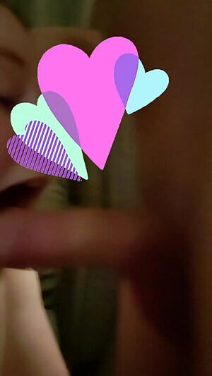 I made the weakest effort at hiding my face 😅