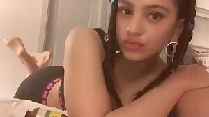 Rosalía got a lil' something back there...