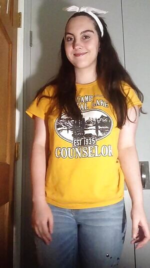 Showing you what's under my outfit