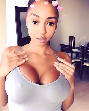 Taz Angel’s Cat @Catdagreat