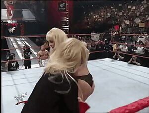 Debra stripped by Sable!🍑😍😍