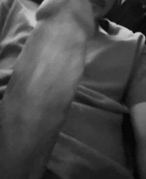 Big Dick Bottoms Cute Jerk Off