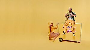 Doja Cat, Tyga - Juicy