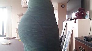 Do you guys like yoga pants and back dimples?