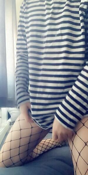 a lil bit of morning wood ;)