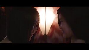 Kim Min-hee and Kim Tae-ri in The Handmaiden