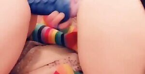 Ginger & our Unicorn needed an extra hand with their tentacle experiment 🐙