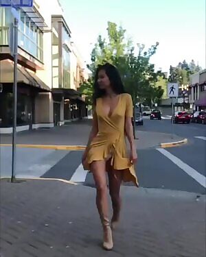 Love her bouncy parts