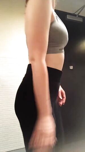 uck me from behind in the locker room please? 😘