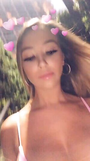 When your girlfriend best friend goes to Miami 😳🤤