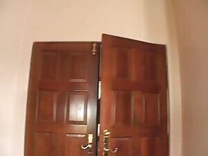 Lisa Lipps making an entrance