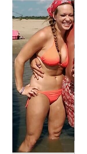 Need a man to jack off to her with me