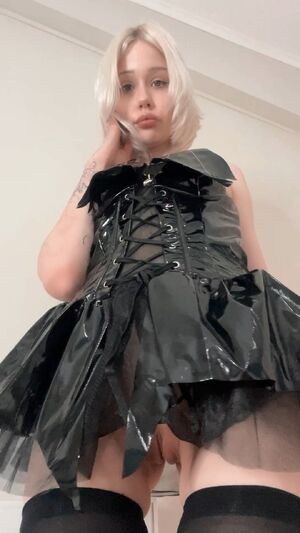 Upskirt Tease Amateur Ass Cute OnlyFans