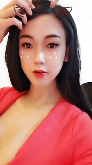 One of my favourites - @yq_yingqi on Twitter