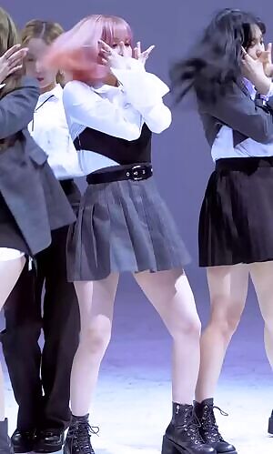 Gfriend - Eunha Squat part Compilation