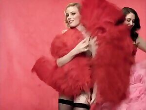 NSFW_GIF - Alison Brie and Gillian Jacobs frolic together