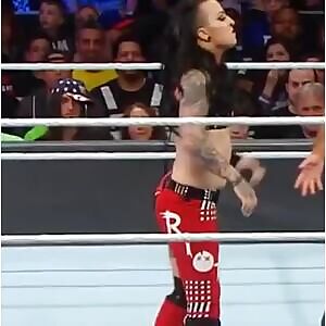 I’m obsessed with Ruby Riott’s booty