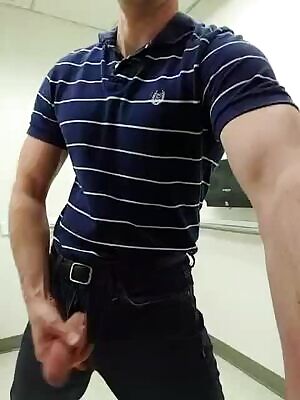 Give me a hand, ladies? ;)