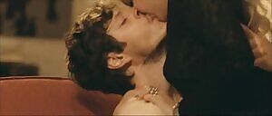 Miriam Giovanelli in Gli Sfiorati