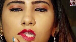 Black Saare Nude