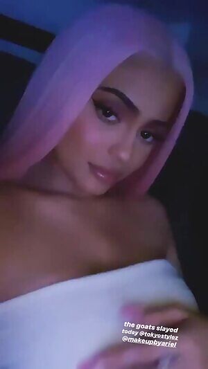 Pink Kylie