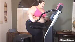 Look at that huge ass move......