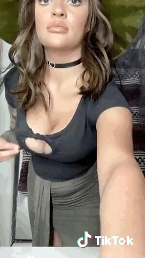 bailey.eliza New but putting up some good content... and she has a twin