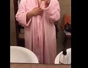 Anyone want to trade Wife/gf pics?