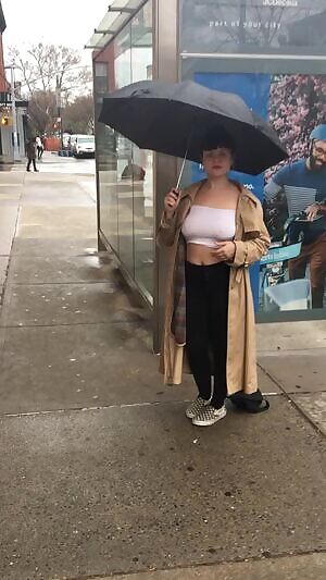 A little bus station flash